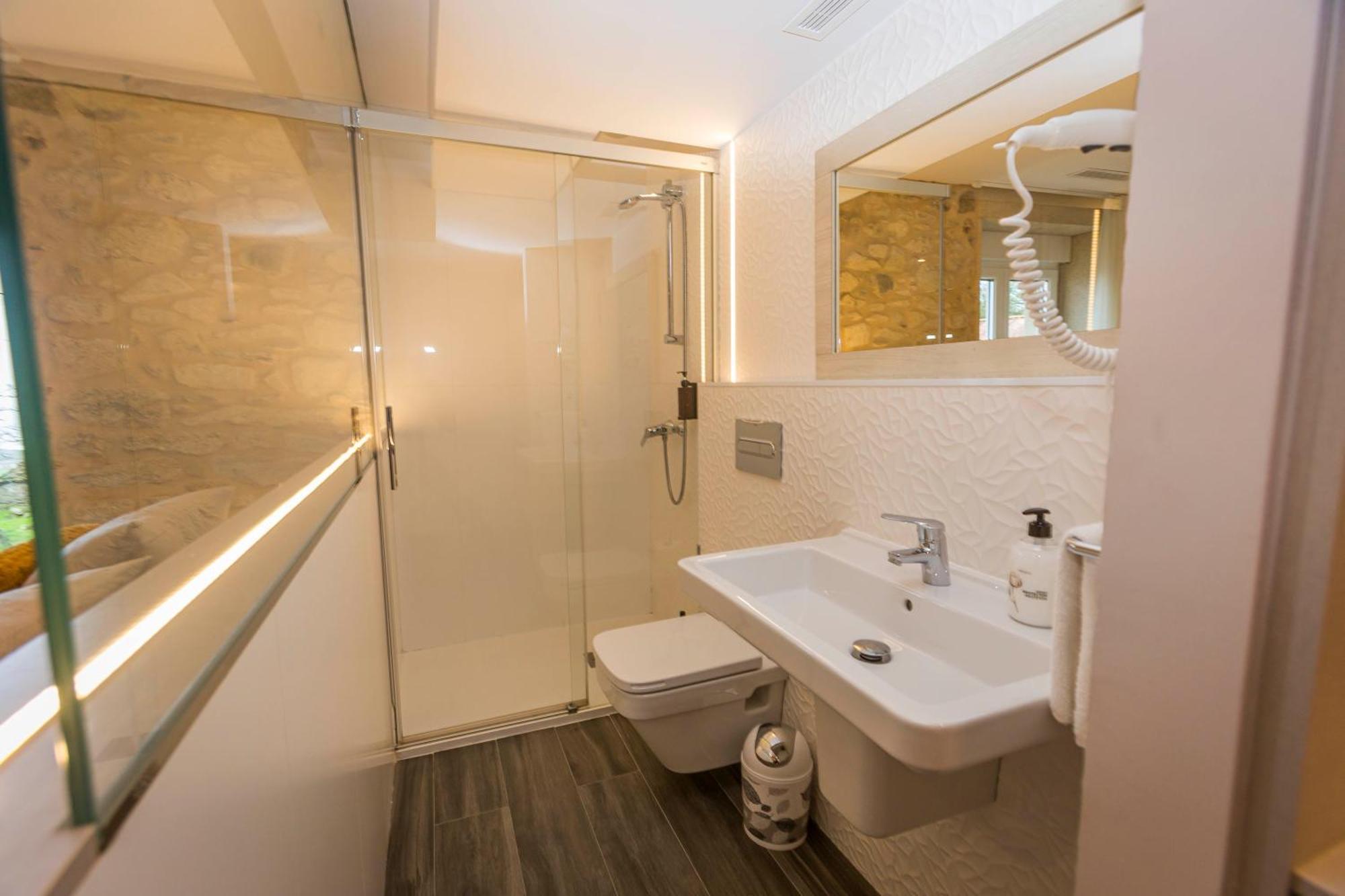 Apartamentos Curras En Tourinan Ngoại thất bức ảnh